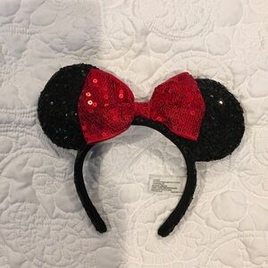 Disney Black and Red Minnie Mouse Ears Headband